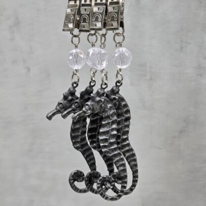 PACK X 4 PESAS DE MANTEL HIPOCAMPO METAL PLATA
