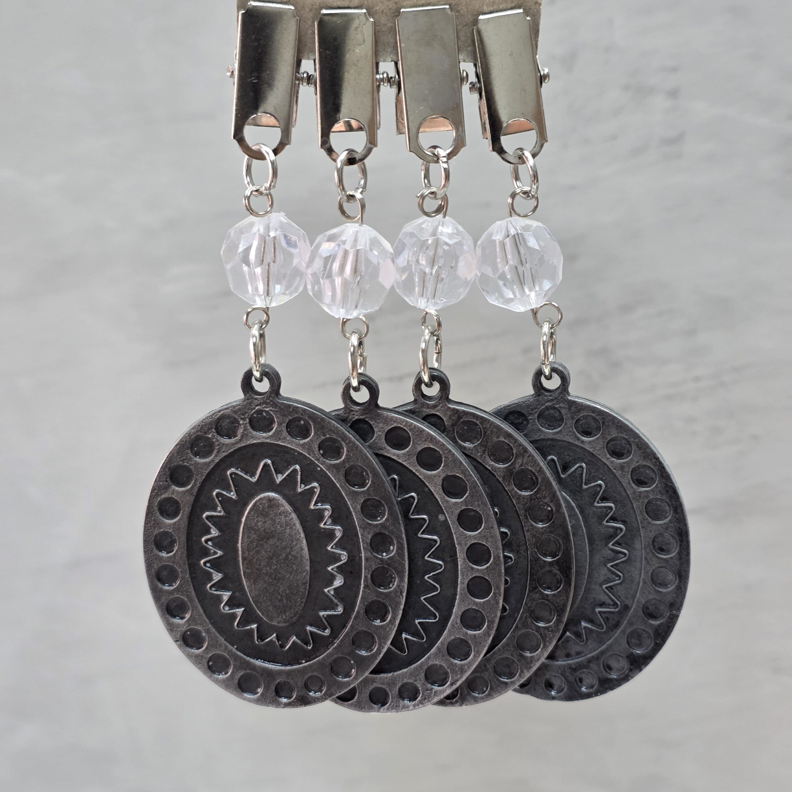PACK X 4 PESAS MANTEL TRIBAL OVAL METAL PLATA
