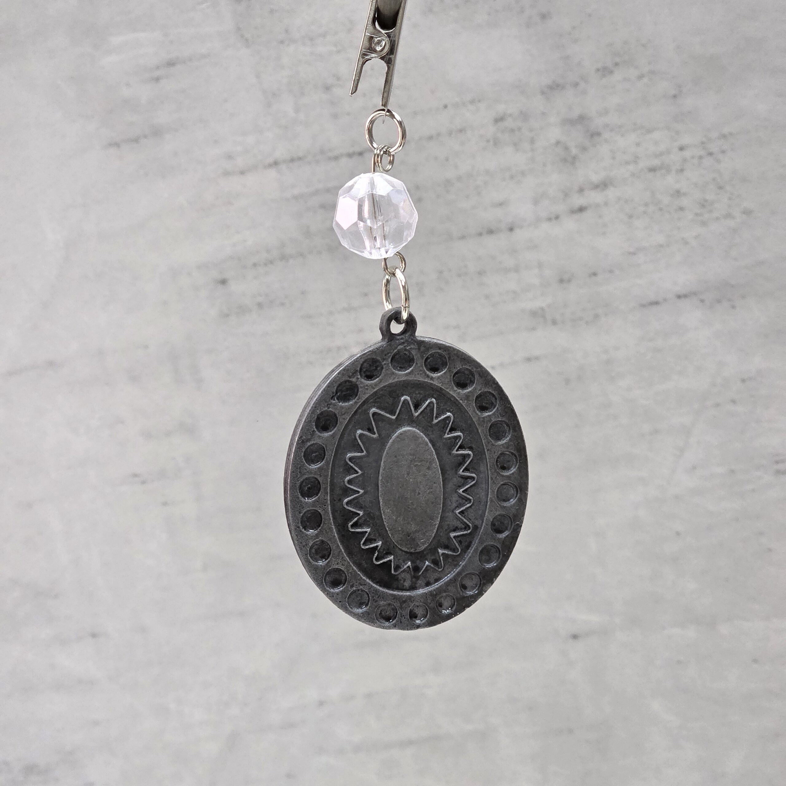 PACK X 4 PESAS MANTEL TRIBAL OVAL METAL PLATA - Imagen 2