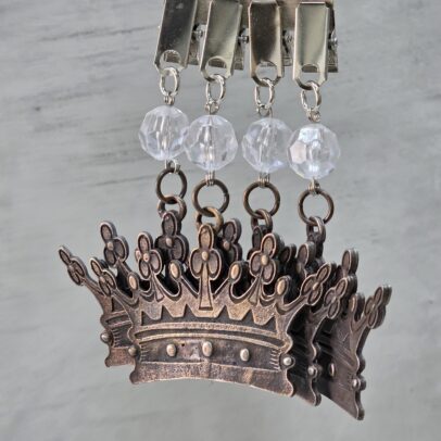 PACK X 4 PESAS MANTEL CORONA REY METAL COBRE