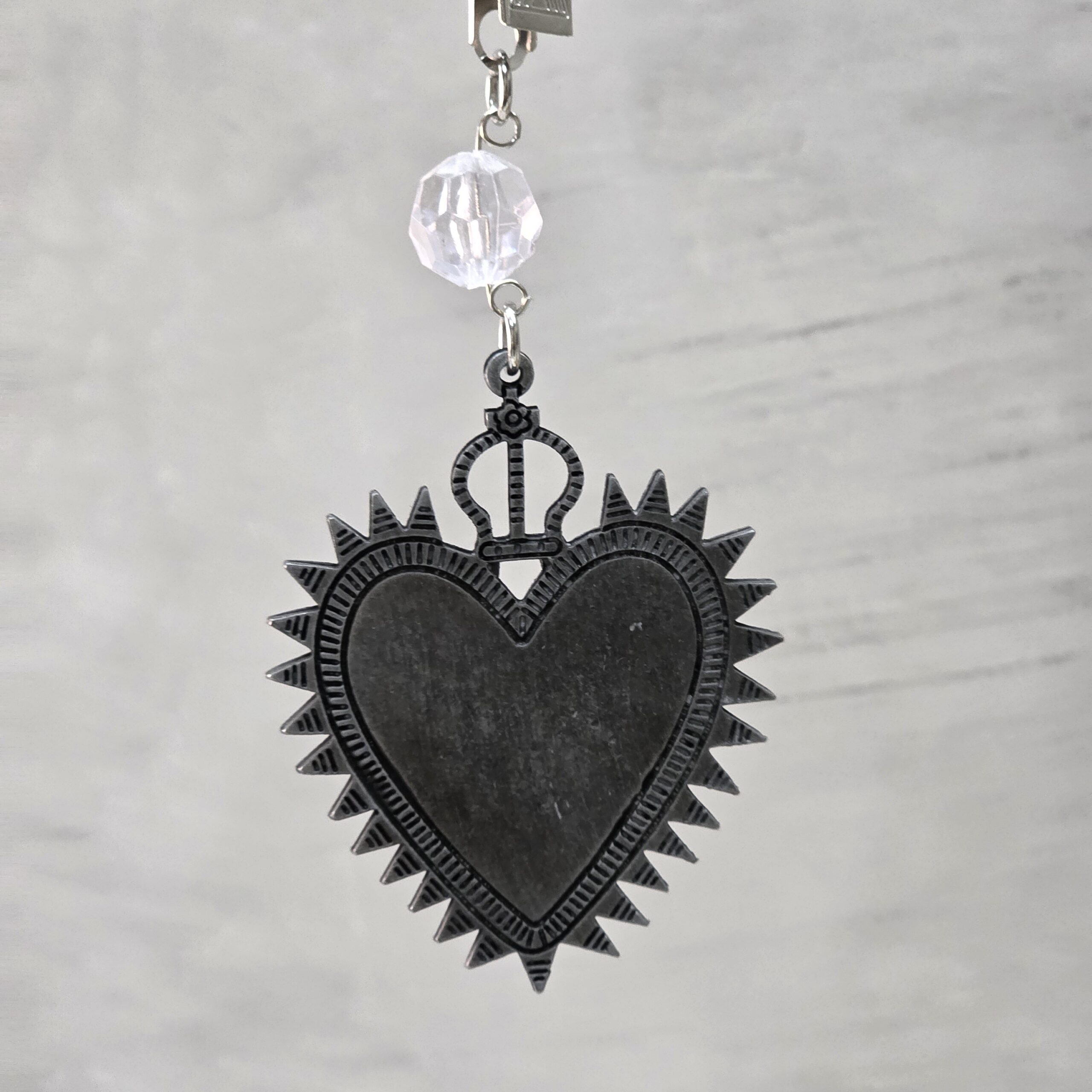 PACK X 4 PESAS MANTEL CORAZON MILAGROSO METAL PLATA - Imagen 2