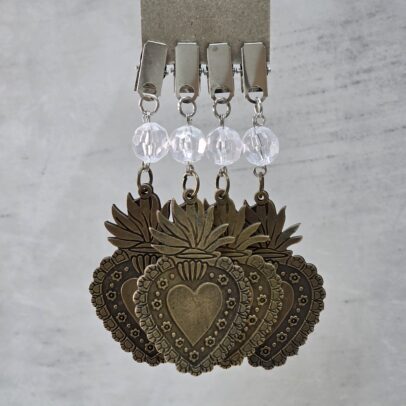 PACK X 4 PESAS MANTEL CORAZON EN LLAMAS METAL BRONCE