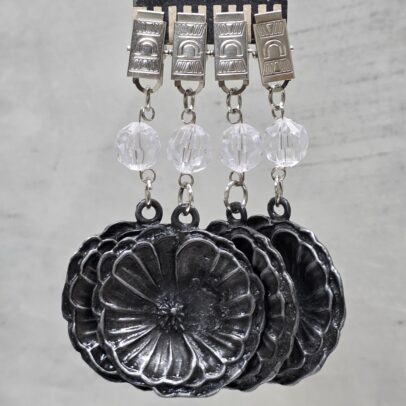 PACK X 4 PESAS MANTEL CAMELIA METAL PLATA