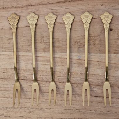 TENEDOR COPETIN ACERO DORADO X 1 UNIDAD