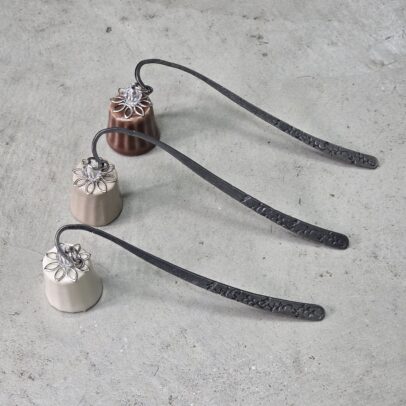 APAGAVELAS CERAMICA SURTIDOS/ VARILLA METAL PLATA