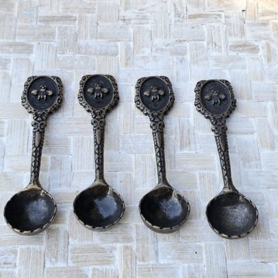 Cucharita redonda Abeja Bronce