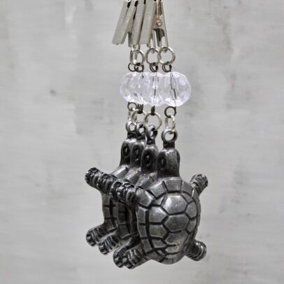PACK X 4 PESAS DE MANTEL TORTUGA DE MAR METAL PLATA