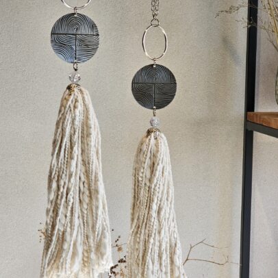 BORLA DE METAL CURVAS PLATA