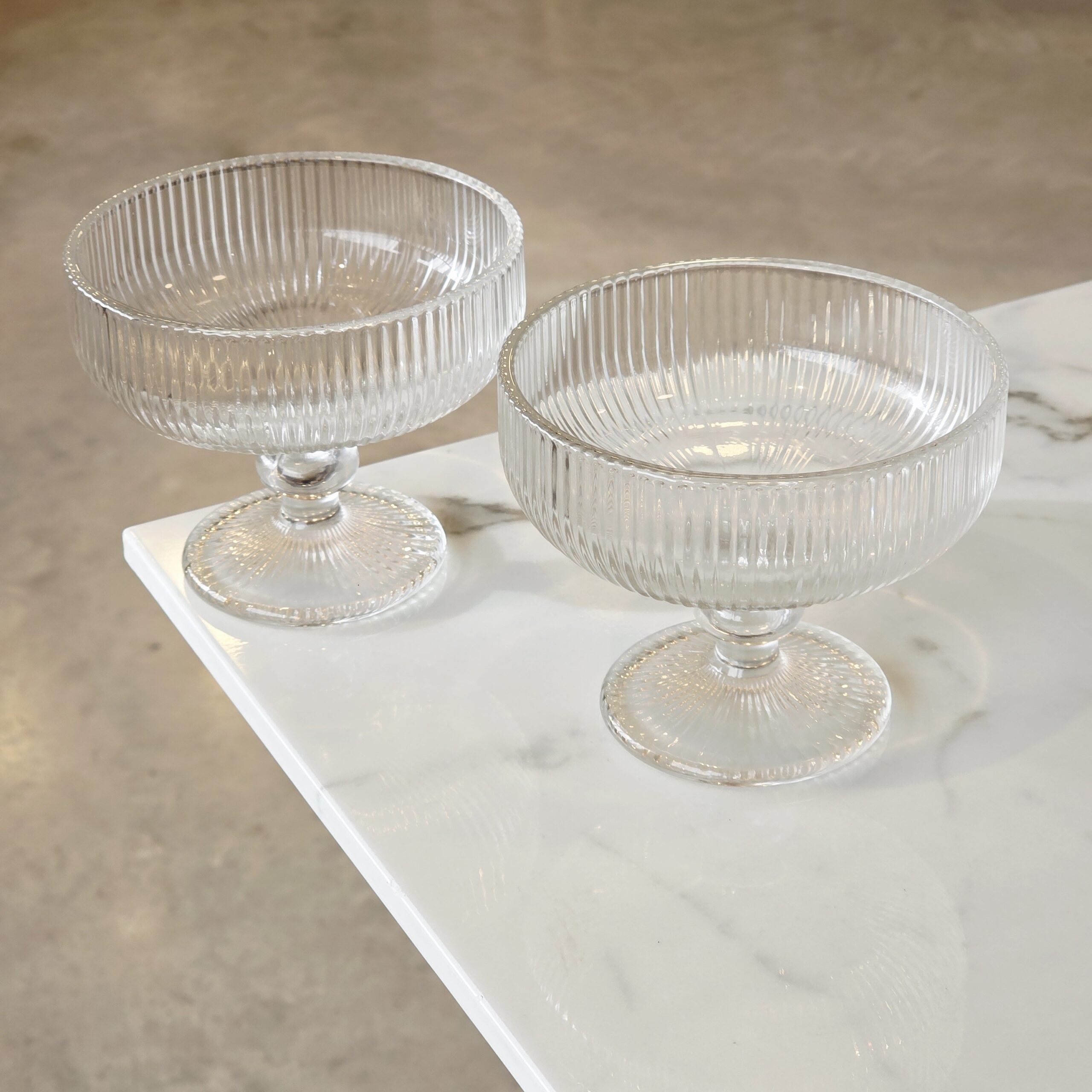 SET X 6 COMPOTERAS DE VIDRIO LABRADAS TRANSPARENTE 10*12CM (17-2-2)