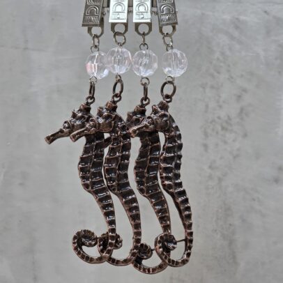 PESAS PARA MANTEL  HIPOCAMPO METAL COBRE  X 4 UNIDADES