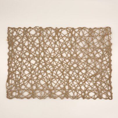 PLATO DE SITIO CALADO CAMEL 30 X 45 CM (EMC 35-4)