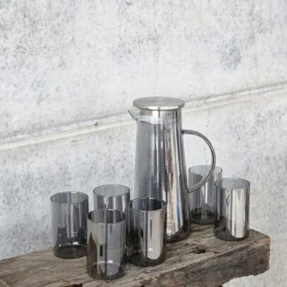 SET X 7. JARRA 1450 ML / 6 VASOS 280 ML VIDRIO BLACK